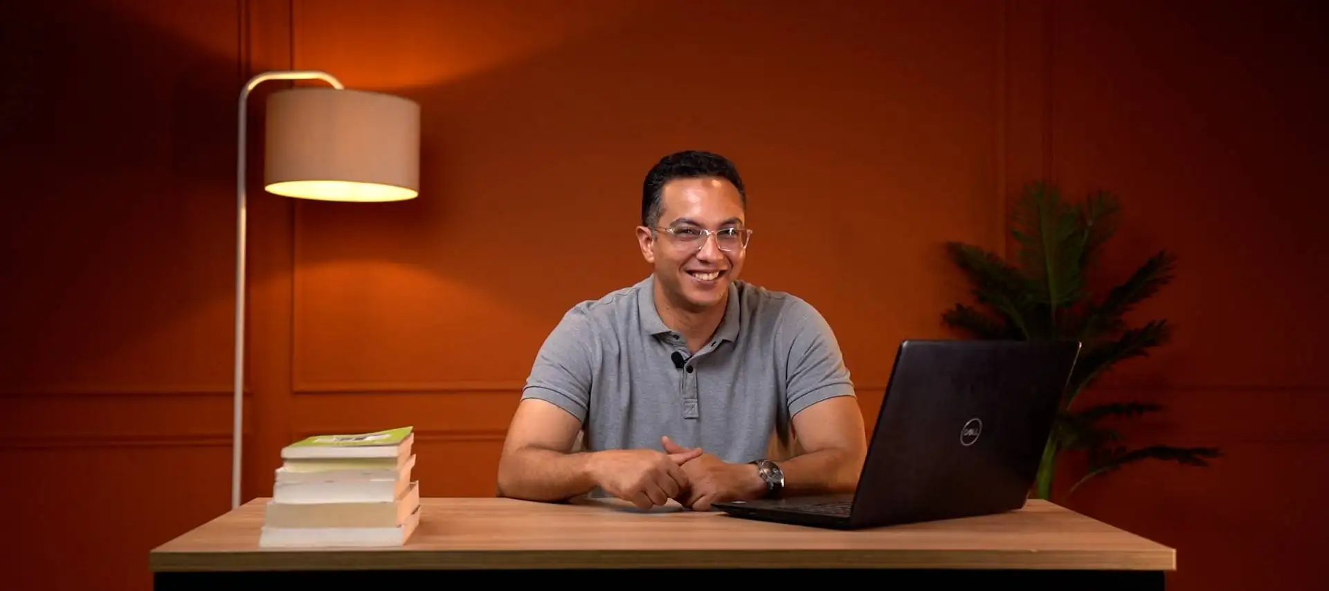 د/ محمد عبد الستار